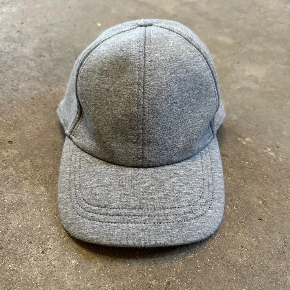 Lululemon Baller Baseball Cap‎ Unisex OS Grey Heathered Adjustable Hat Wicking